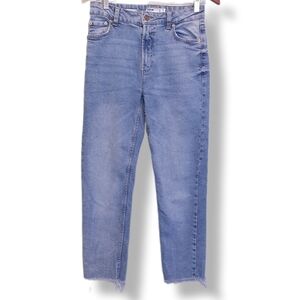 Bershka Denim Straight Cropped Jeans Frayed Raw Hem Medium Wash Size 6